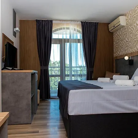 Toro Negro Hotel Golden Sands