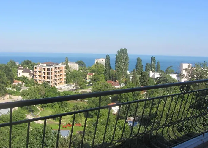 Toro Negro Hotell 3*