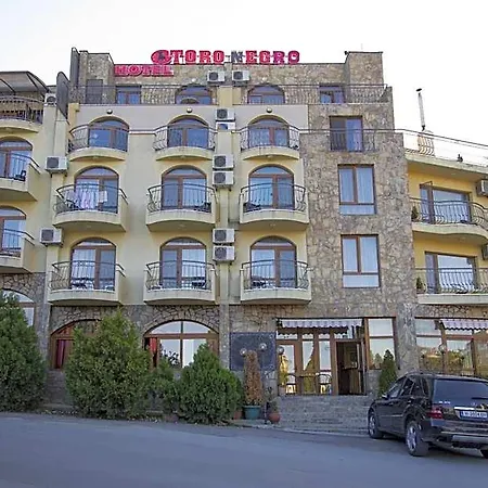 Toro Negro Hotel