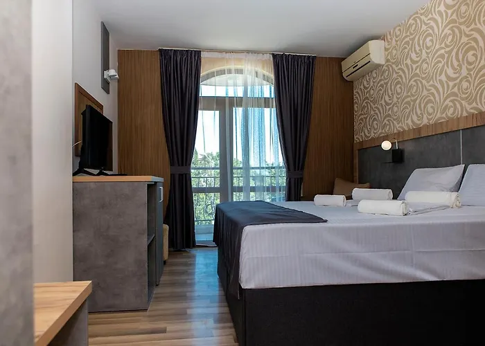 Toro Negro Hotel Golden Sands